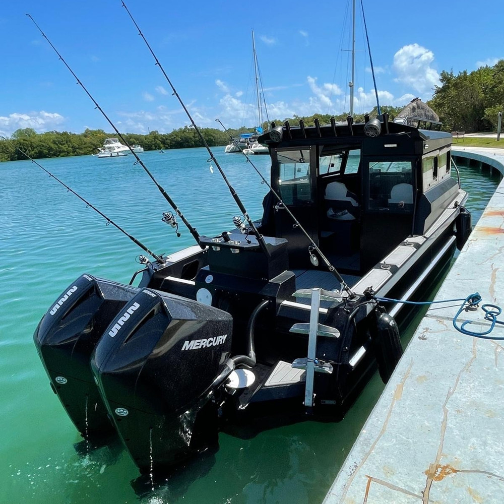 Fishing Boat Aluminum - Fischerboot 18 Fuß Aluminium mit Motor
